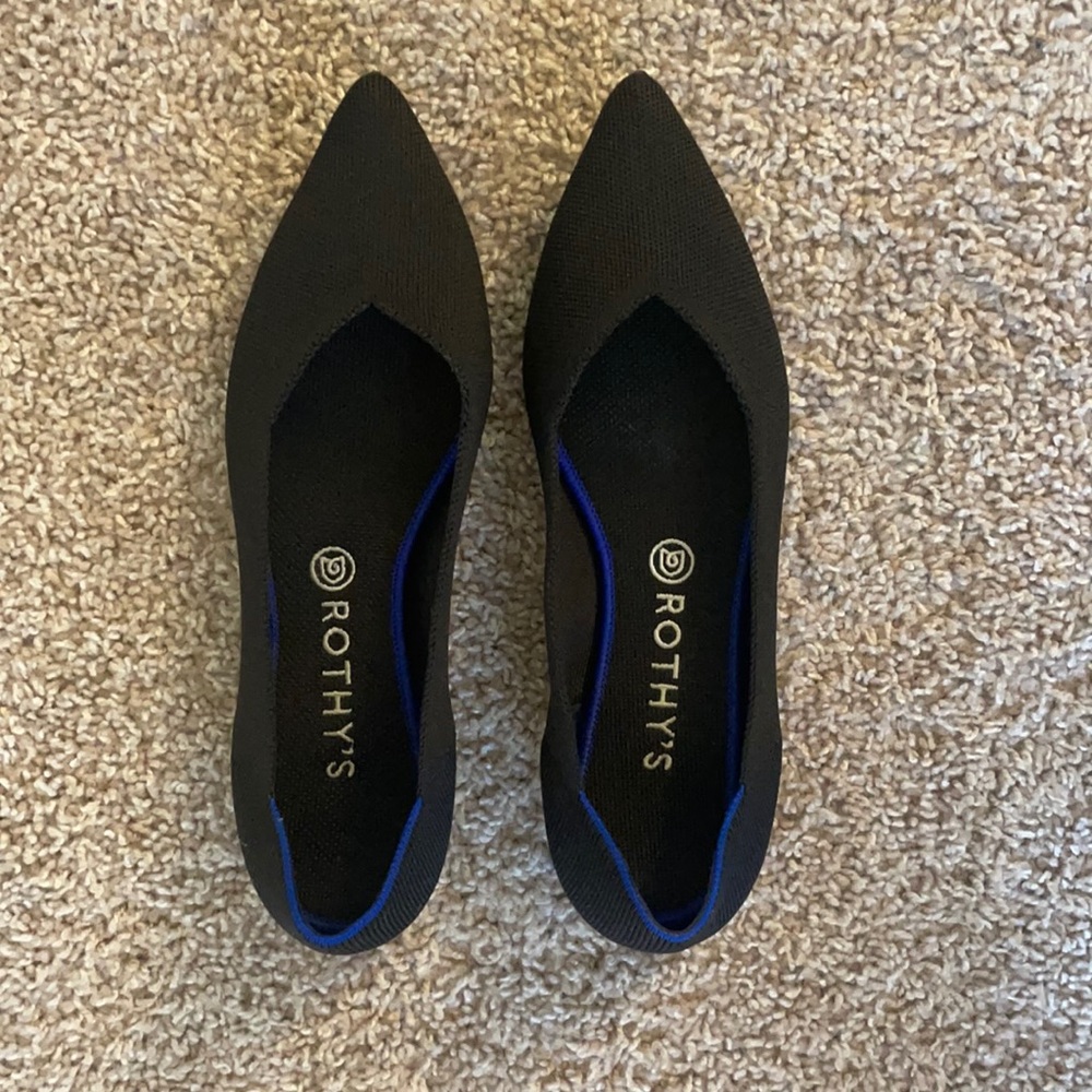 Rothys flats